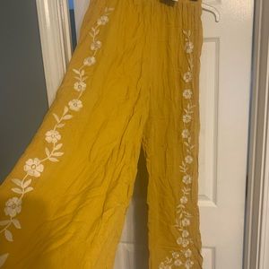 BRAND NEW! Forever 21 Floral Mustard Pants